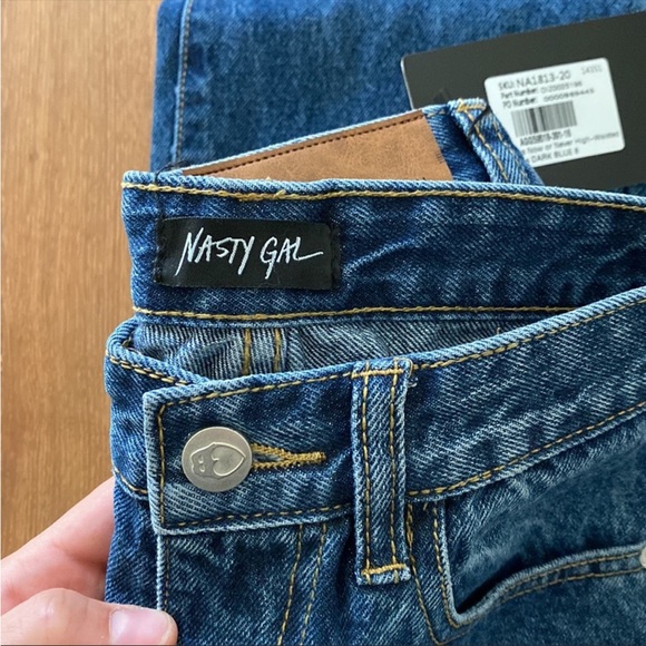 Nasty Gal - Slit’s Now Or Never High Waisted Jean Dark Blue - Picture 5 of 8